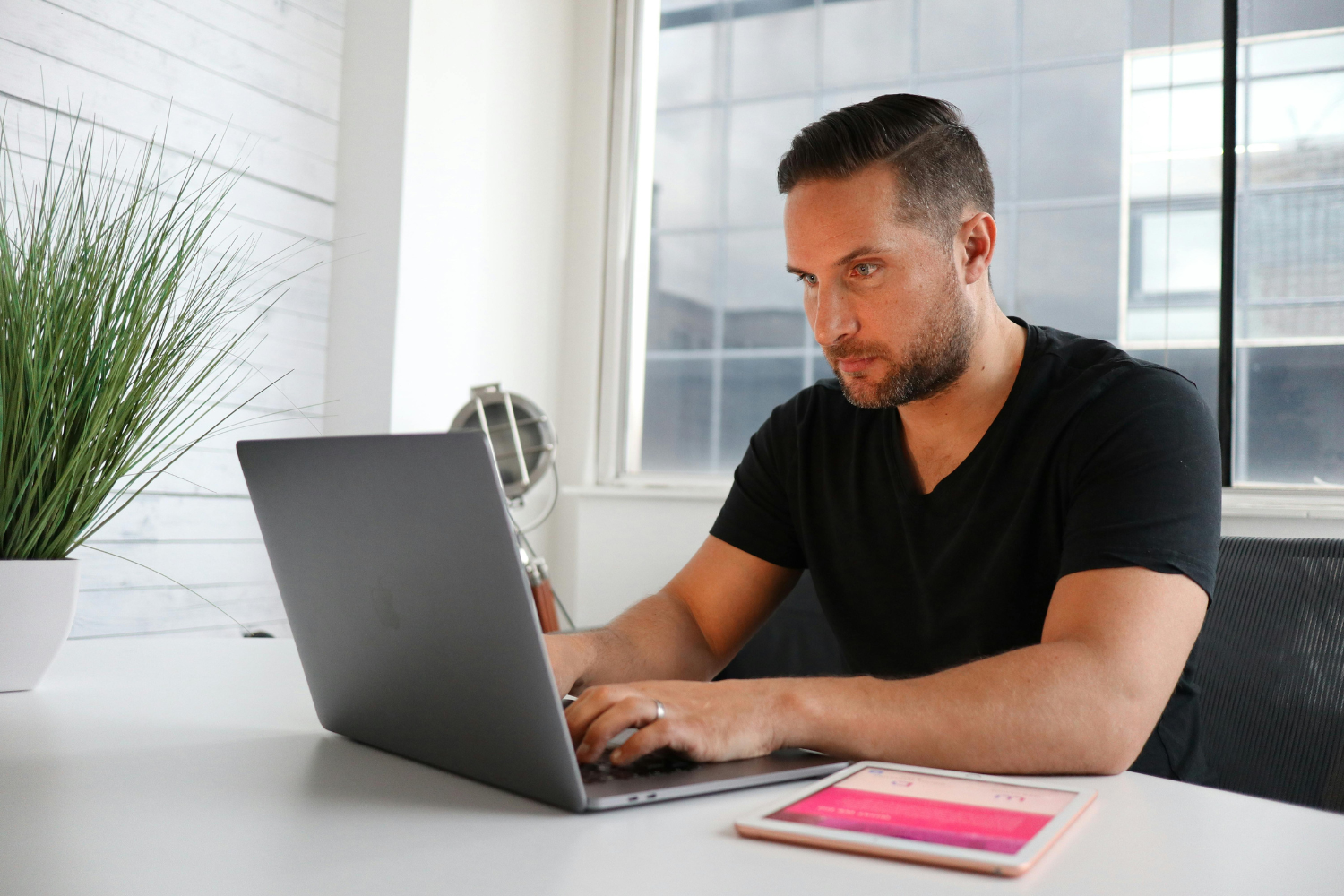 5 Motivos Pelos Quais Trabalhadores Recorrem Ao Empréstimo Do Trabalhador